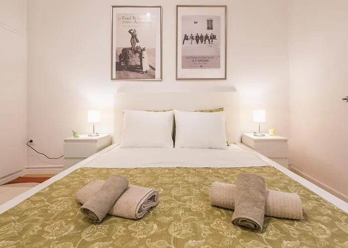 At Megaro Mousikis St Semi Basement 1Bed 2 Pers By Mps
